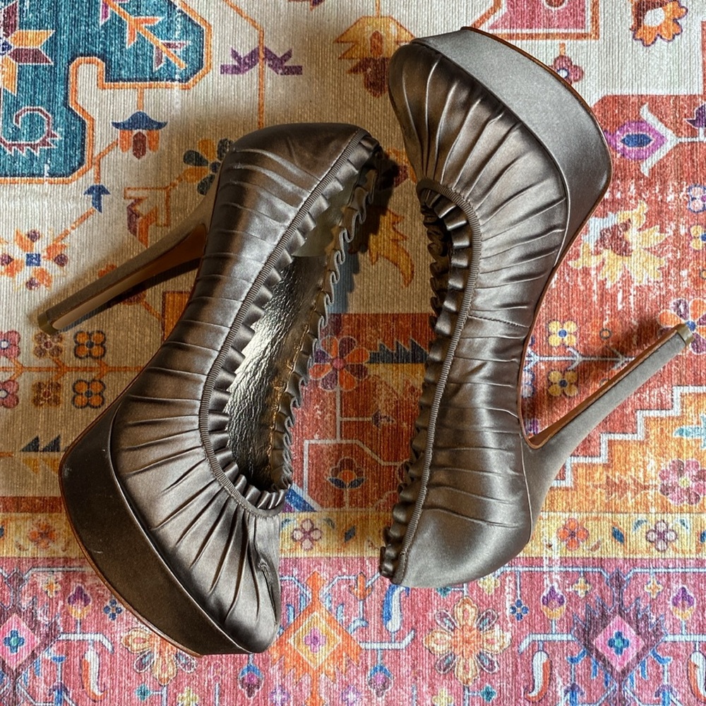 JOAN & DAVID WOMEN HEELS SIZE 8.5 - Picture 3 of 6